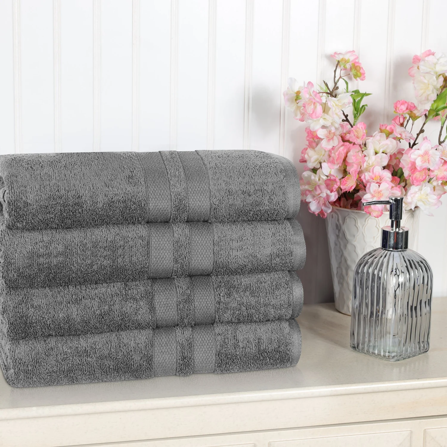 https://loftystyles.com/assets/images/hc/towels/500gsm/500-GSM-Cotton-Bath-Towel-Set-Quick-Drying-Towels-Charcoal-Grey.webp