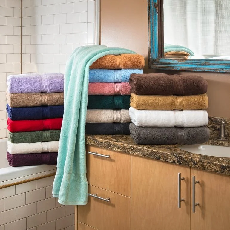 https://loftystyles.com/assets/images/hc/towels/900gsm/Egyptian-Cotton-Bath-Towel-Set-of-2-900-GSM-Plush-Absorbent-Body-Towels.webp